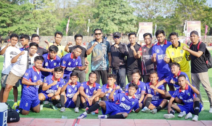 Beri Dukungan di Piala Gubernur Sulsel, Bupati Bantaeng Apresiasi Pemain Persiban Vs Jeneponto