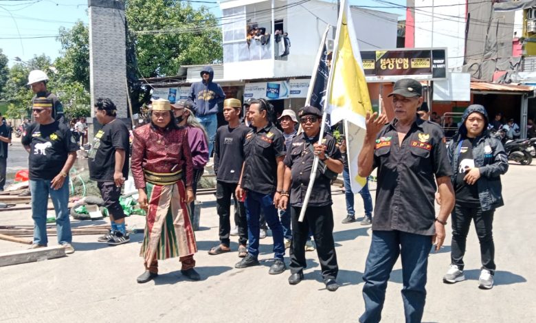 Tolak Keras Penggusuran Tanah Adat Kerajaan Kembar Gowa–Tallo