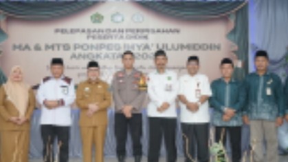 Hadiri Pelepasan Ponpes Ihya' Ulumiddin, Wakil Bupati Bantaeng Ajak Siswa Terus Menuntut Ilmu