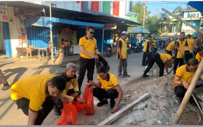 Sambut Hari Bhayangkara ke-80, Polres Maros Hadirkan Aksi Nyata Melalui Kurvey di Pasar Tramo Maros